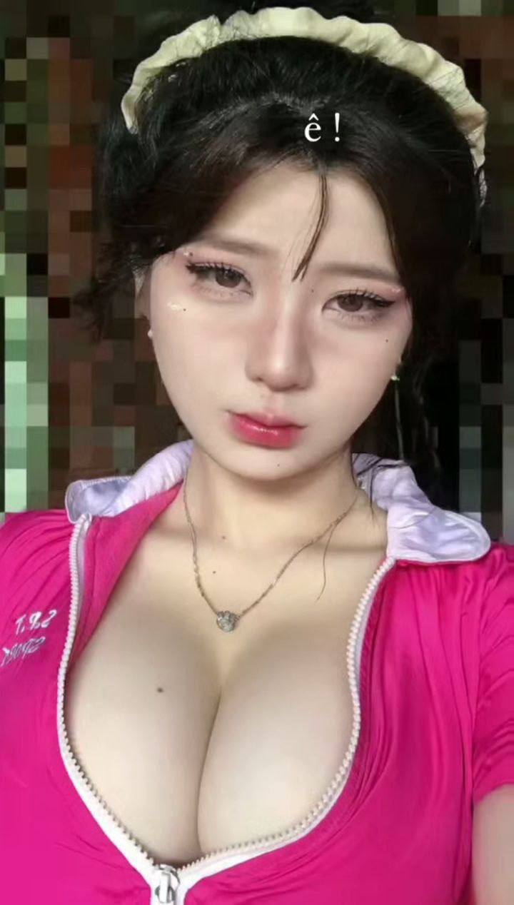 Mai em đi lấy chồng nhưng lồn lại nứng quá